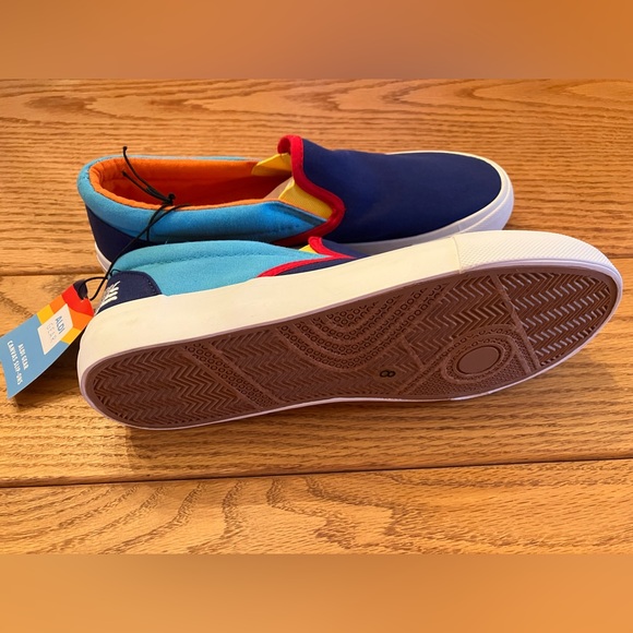 Canvas Slip-Ons ALDI Gear - Picture 8 of 16